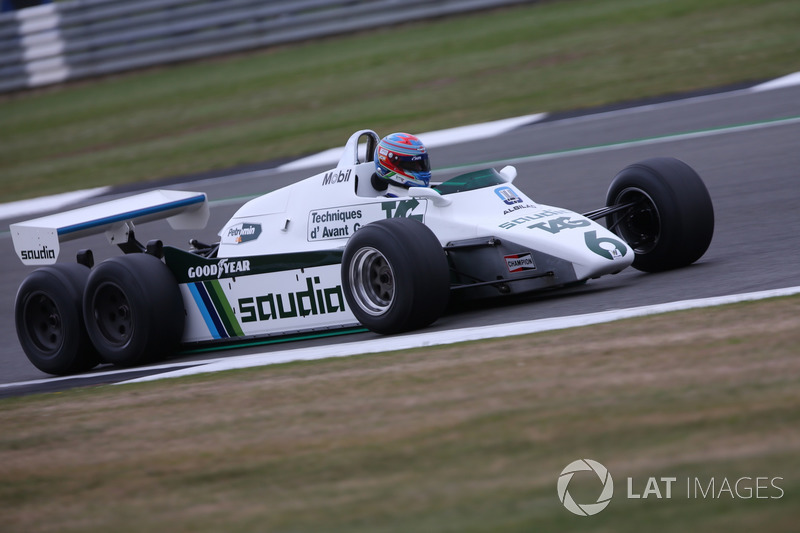 Williams FW08B