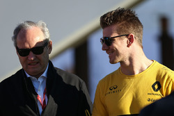 Jerome Stoll, baas van Renault Sport F1 en Nico Hulkenberg, Renault Sport F1 Team