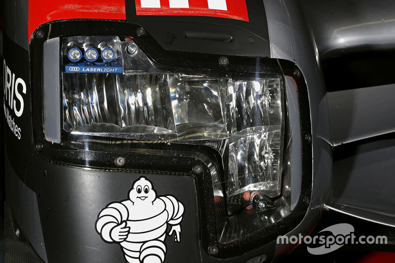 Audi R18: Scheinwerfer