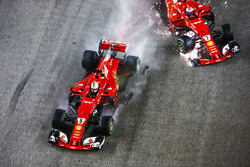 Sebastian Vettel, Ferrari SF70H, Kimi Raikkonen, Ferrari SF70H, crash out at the start