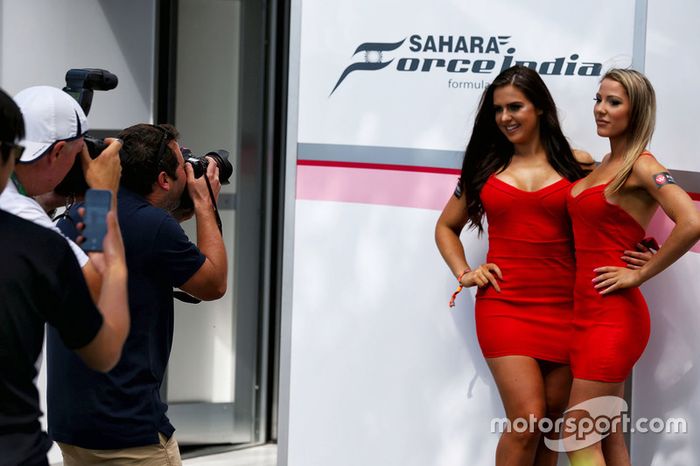 Hot Sahara Force India girls