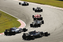 Nico Hulkenberg, Renault Sport F1 Team RS17, Kimi Raikkonen, Ferrari SF70H, Kevin Magnussen, Haas F1 Team VF-17, Lance Stroll, Williams FW40, Romain Grosjean, Haas F1 Team VF-17