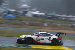 #912 Porsche Team North America Porsche 911 RSR: Gianmaria Bruni, Laurens Vanthoor, Earl Bamber
