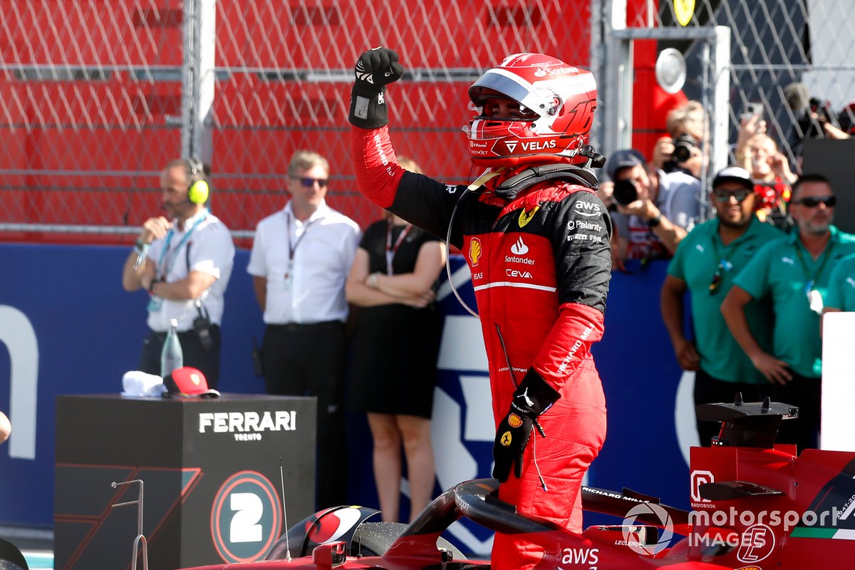 Charles Leclerc na het binnenhalen van de pole-position in Miami.