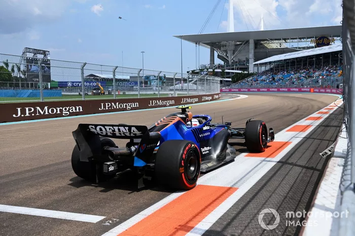 Nicholas Latifi, Williams FW44