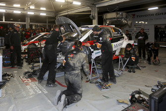 Ott Tänak, Martin Järveoja, Toyota Gazoo Racing WRT Toyota Yaris WRC à l'assistance