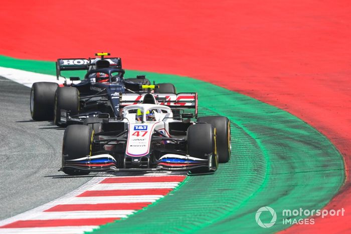 Mick Schumacher, Haas VF-21, Pierre Gasly, AlphaTauri AT02