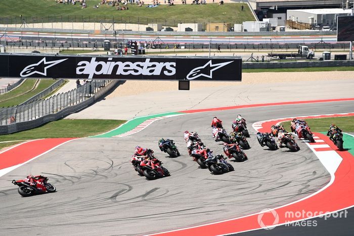 Salida de carrera, Alex Rins, Equipo LCR Honda, Francesco Bagnaia, Equipo Ducati