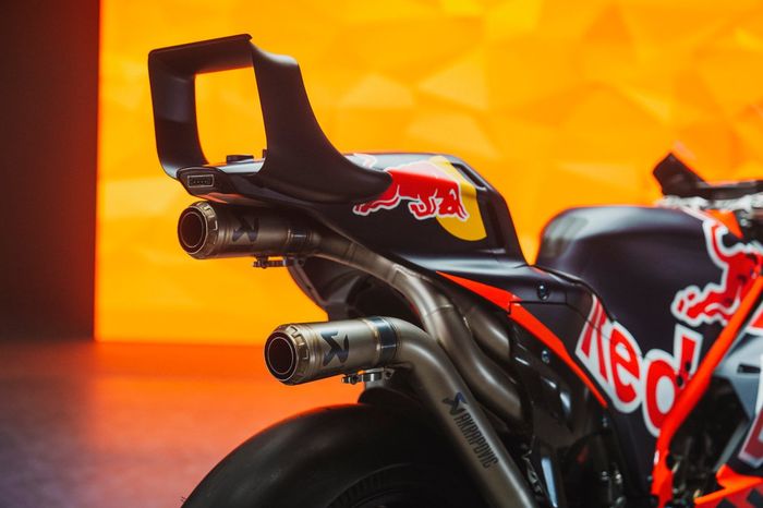 Red Bull KTM RC16
