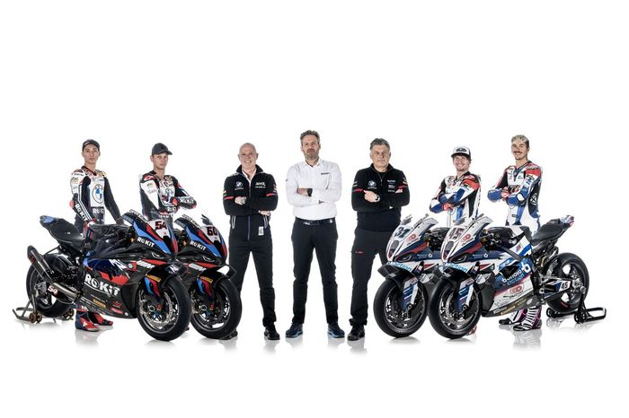 Toprak Razgatlioglu, BMW Motorrad WorldSBK Team, Michael van der Mark, BMW Motorrad WorldSBK Team, Scott Redding, Bonovo Action BMW, Garrett Gerloff, Bonovo Action BMW, Shaun Muir, BMW Motorrad WorldSBK Team Principal, Marc Bongers, BMW Motorrad Motorspor