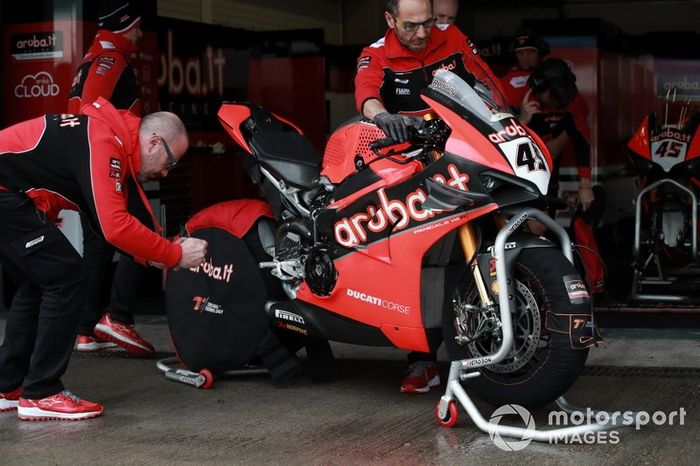 La moto de Scott Redding, Aruba.it Racing Ducati