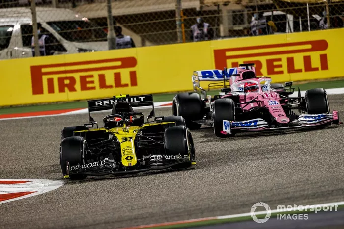 Esteban Ocon, Renault F1 Team R.S.20, Sergio Pérez, Racing Point RP20