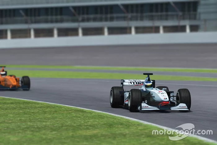 McLaren MP4/13