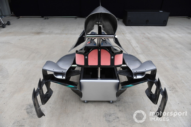 Mercedes-AMG F1 W09 bodywork detail