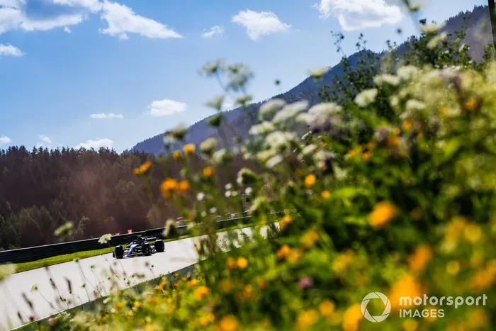 Nicholas Latifi, Williams FW44