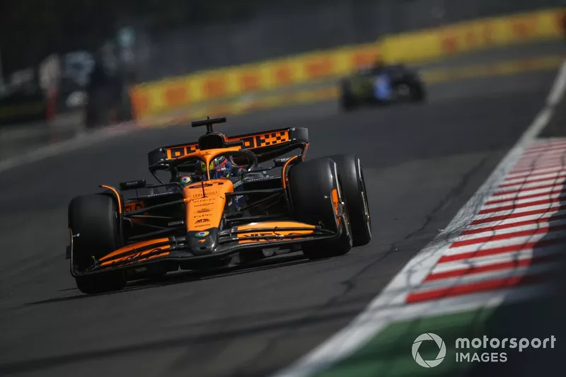 Oscar Piastri, McLaren MCL38 