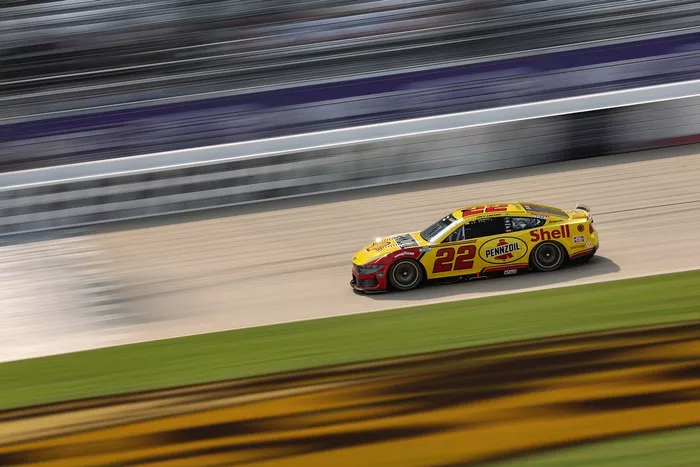 Joey Logano, Team Penske Ford