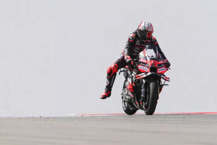 Marco Bezzecchi, Aprilia Racing