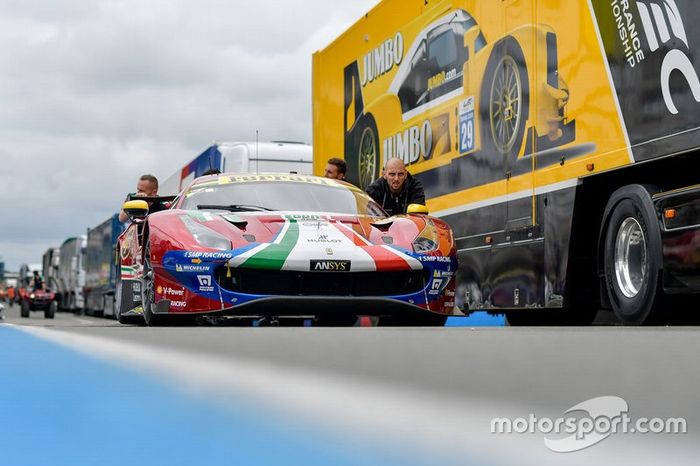 #71 AF Corse Ferrari 488 GTE EVO: Davide Rigon, Sam Bird, Miguel Molina