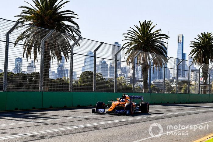 Carlos Sainz Jr., McLaren MCL34