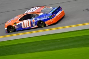  Landon Cassill, StarCom Racing, Chevrolet Camaro PERMATEX