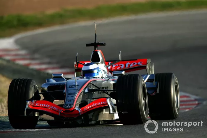 Mika Hakkinen, McLaren MP4-21