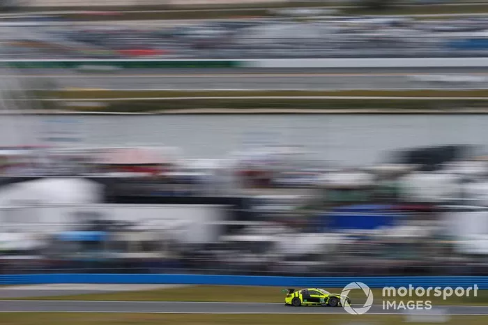 #14 AIM Vasser Sullivan Lexus RC F GT3, GTD: Richard Heistand, Jack Hawksworth, Austin Cindric, Nick Cassidy