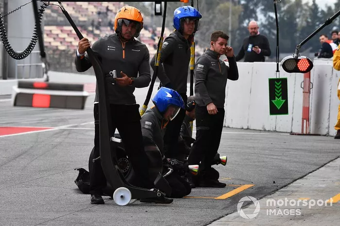 Mecánicos de McLaren 