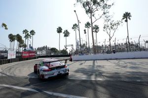 #9: Pfaff Motorsports Porsche 911 GT3R, GTD: Zacharie Robichon, Laurens Vanthoor