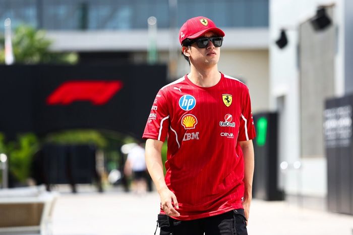 Zhou Guanyu, Ferrari