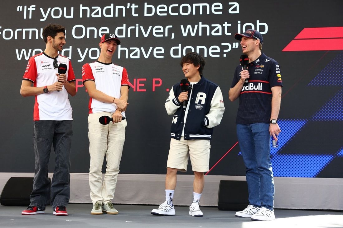 Max Verstappen, Red Bull Racing, Esteban Ocon, Haas F1 Team, Oliver Bearman, Haas F1 Team, Yuki Tsunoda, Red Bull Racing Team