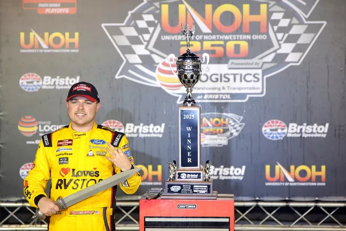 Layne Riggs, Front Row Motorsports Ford