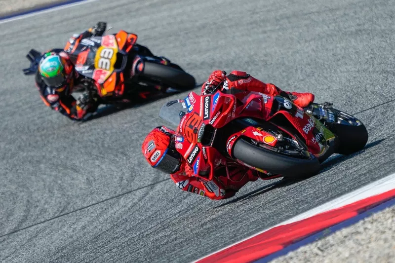 Brad Binder, Red Bull KTM Factory Racing, Marc Marquez, Ducati Team