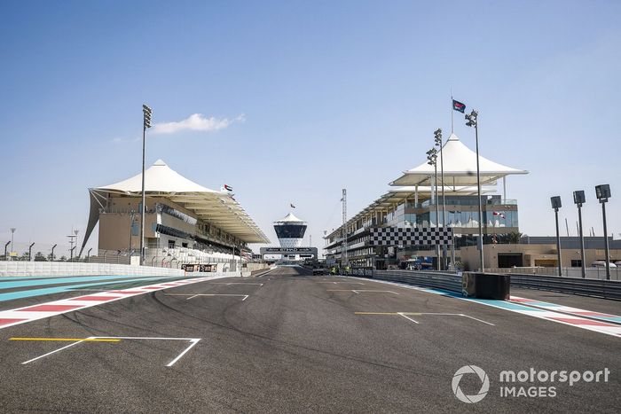 La recta del circuito Yas Marina de Abu Dhabi