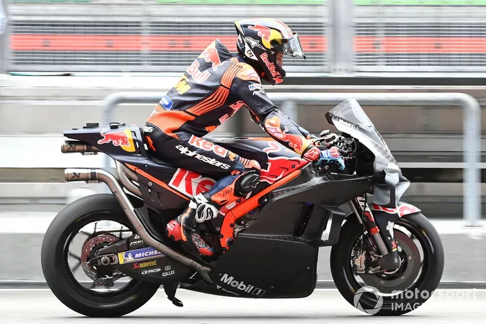 KTM・RC16