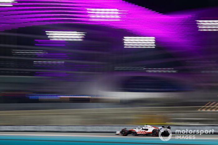 Mick Schumacher, Haas VF-22