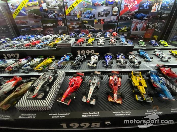 Colección de coches miniatura de F1