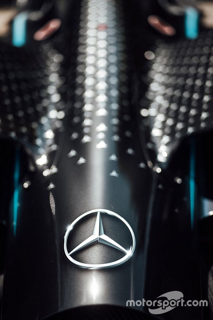 Mercedes-Benz EQ Silver Arrow 01 black livery 