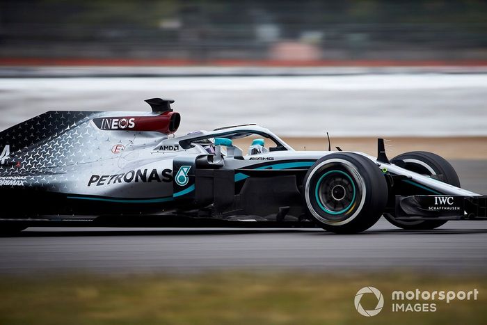 Lewis Hamilton, Mercedes W09 
