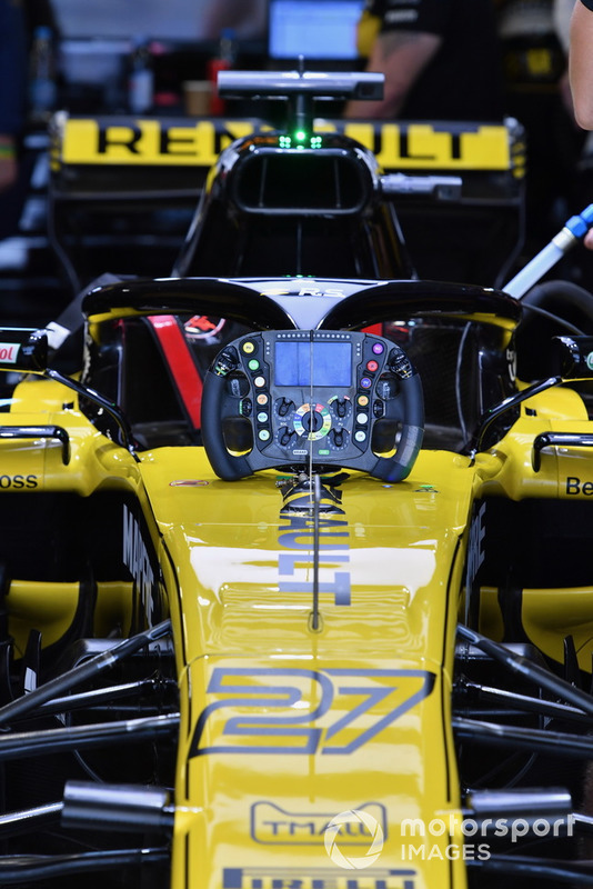 The car of Nico Hulkenberg, Renault Sport F1 Team R.S. 18 and steering wheel