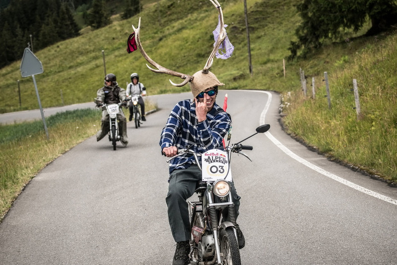 Teilnehmer am Alpenbrevet