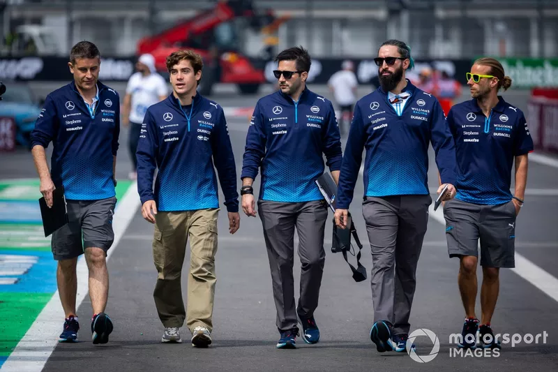 Franco Colapinto, Williams Racing, walks the track 