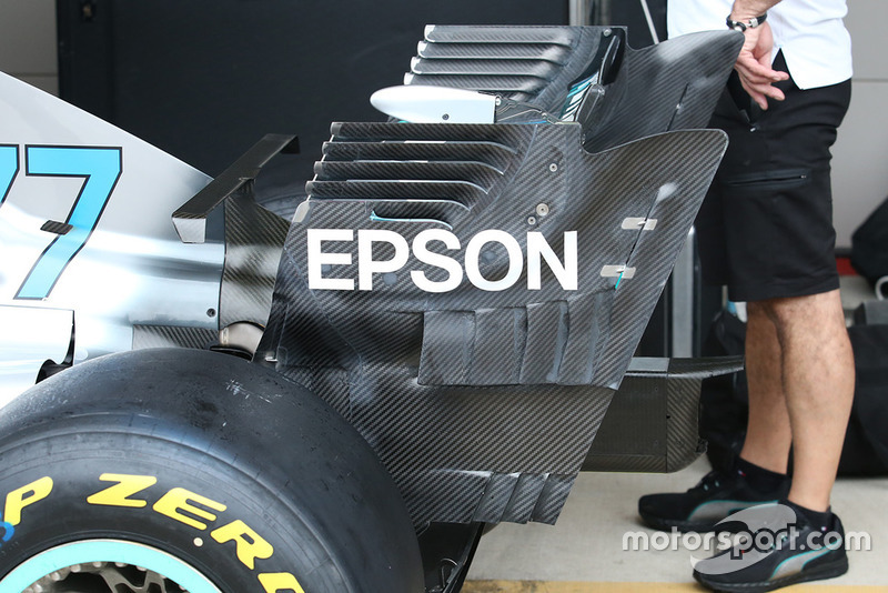 Mercedes AMG F1 W09 rear wing detail