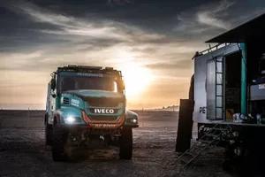 #503 Team De Rooy Iveco: Gerard de Rooy, Moises Torrallardona, Darek Rodewald
