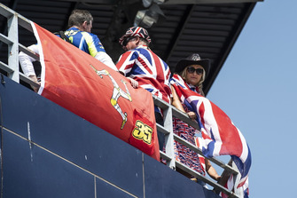 Fans von Cal Crutchlow