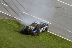 Crash: Chase Elliott, Hendrick Motorsports Chevrolet