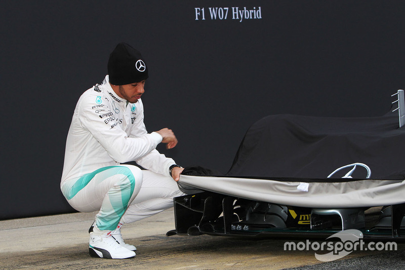 Lewis Hamilton, Mercedes AMG F1 unveils the Mercedes AMG F1 W07 Hybrid