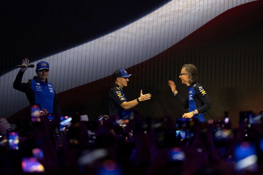 Isack Hadjar, Red Bull Racing, Max Verstappen, Red Bull Racing, Laurent Mekies, Red Bull Racing Team Principal
