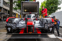#7 Audi Sport Team Joest Audi R18