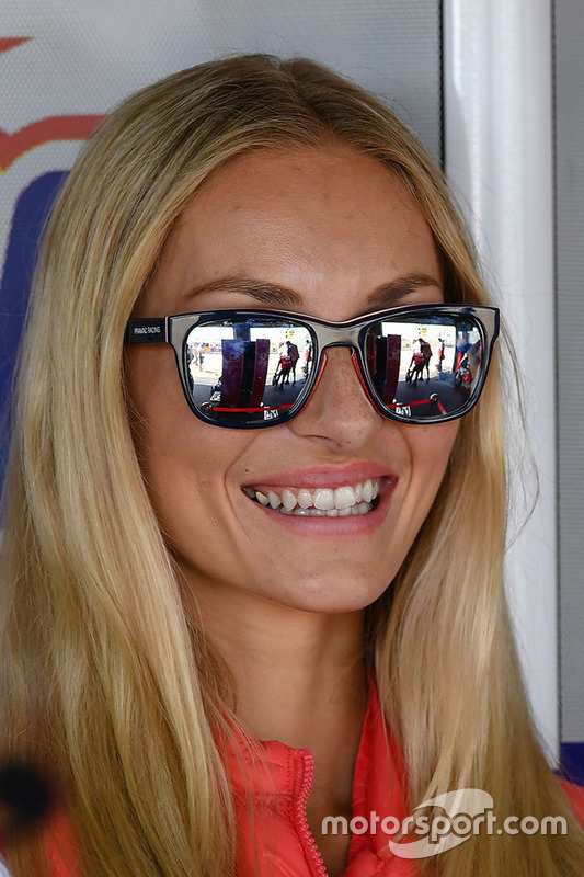 Una bella ragazza
